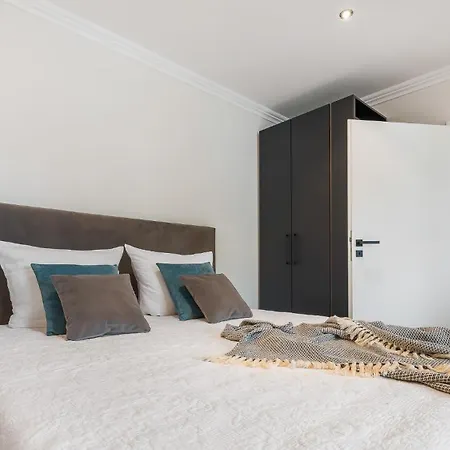 Sri Lanka -habernis, Direkt An Der Ostsee Apartment *