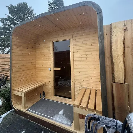 Sri Lanka -habernis, Direkt An Der Ostsee Steinberg (Schleswig-Holstein)